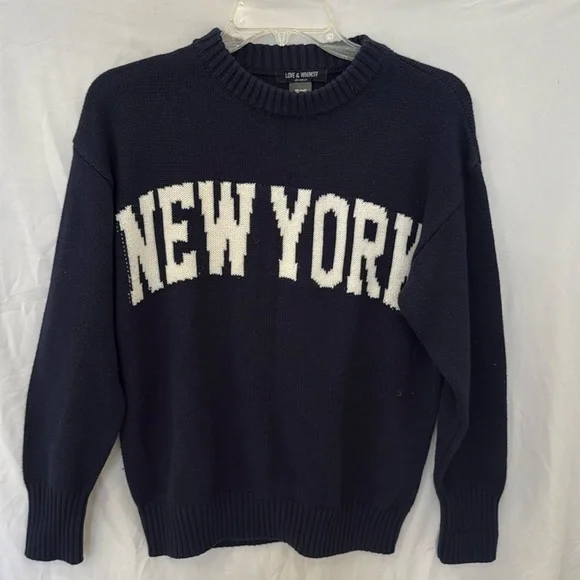 Boutique NEW YORK Womens Sweater Navy Blue size small Love and whiskey brand - Picture 1 of 4